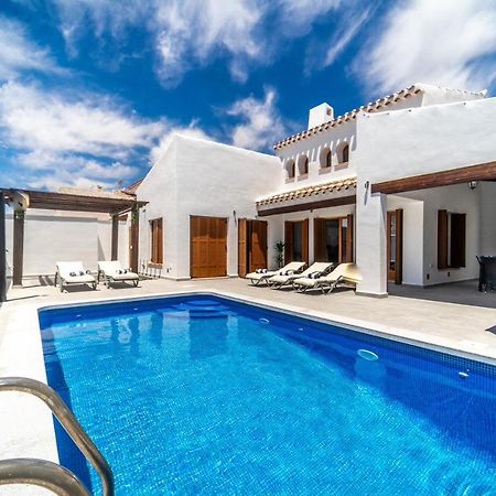 Three Bedroom Luxury Villa El Valle Golf Resort Banos y Mendigo 外观 照片