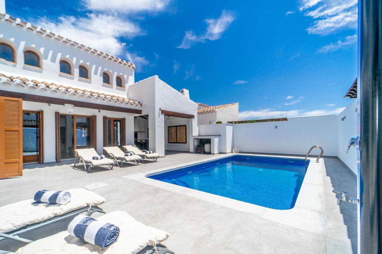 Three Bedroom Luxury Villa El Valle Golf Resort Banos y Mendigo 外观 照片